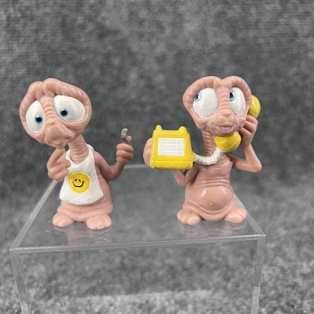 Lot Of 2 ET Extra Terrestrial PVC Toy Figurine 1988 Applause Bib & On Phone